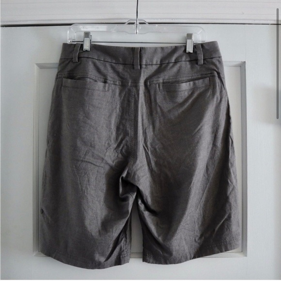 Men's Lululemon The Works Short Quick Oxford 11" Size 30 - Picture 2 of 3